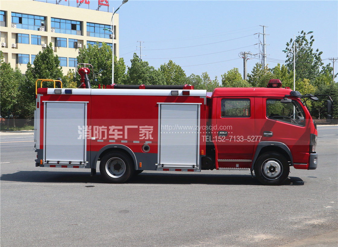國六東風(fēng)多利卡5噸泡沫消防車