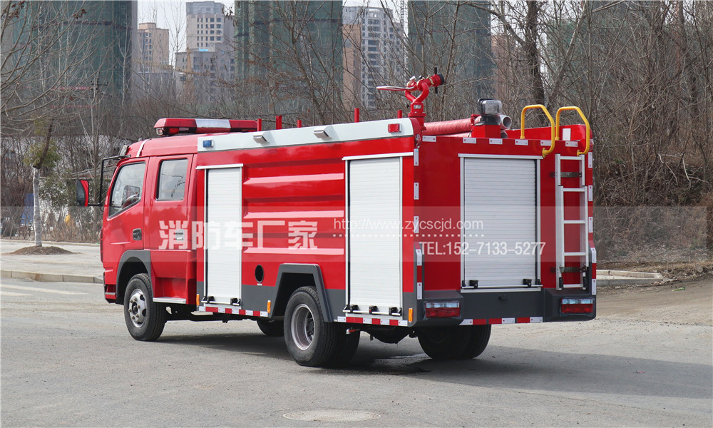 新款東風多利卡4噸消防車